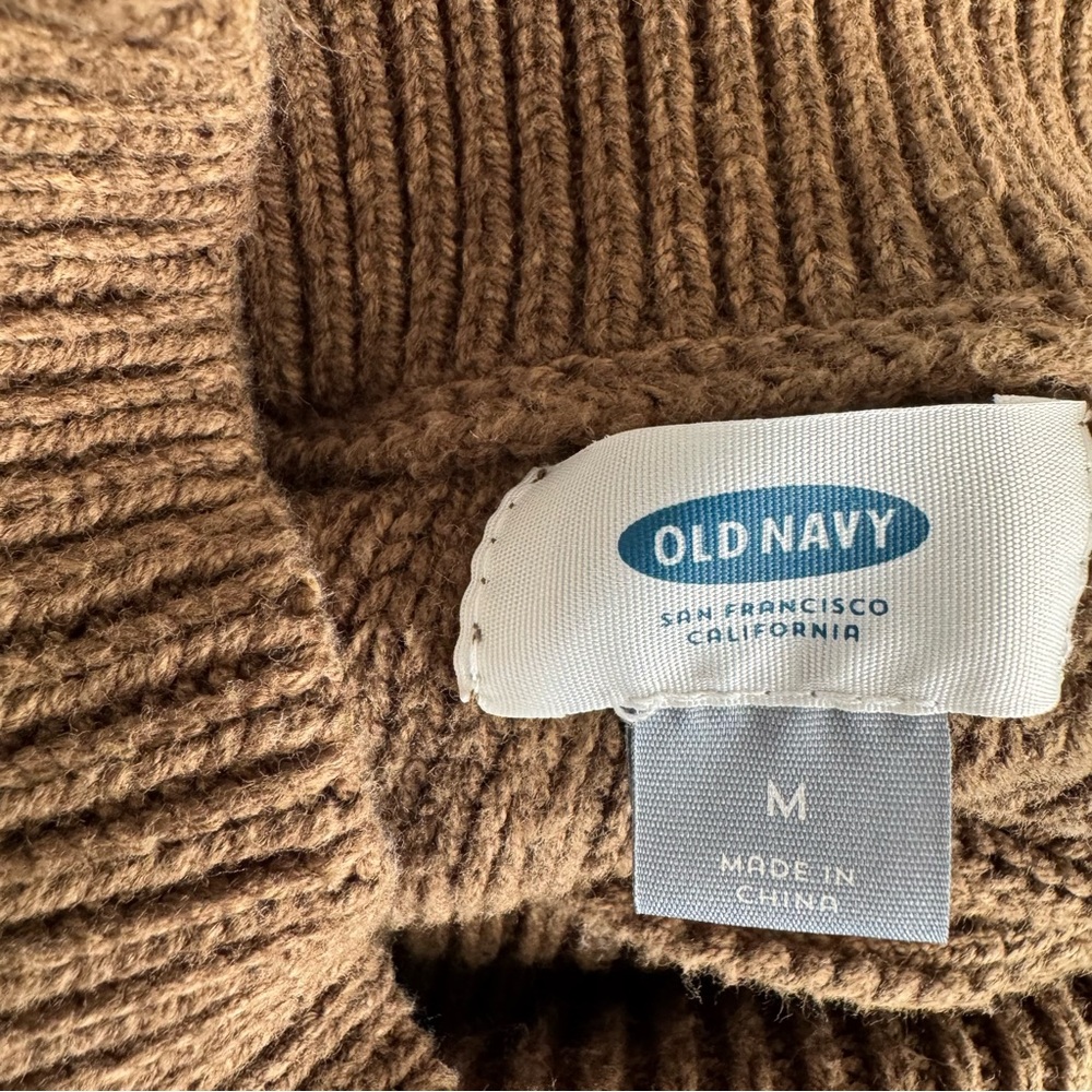 Old Navy Olive Green Cable Knit Turtleneck‎ Sweater – Size Medium - Picture 7 of 8